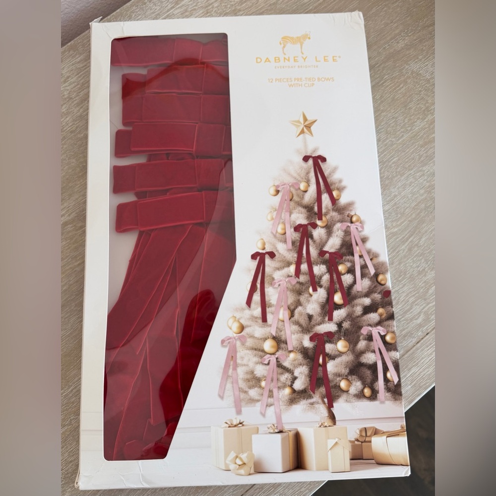 Red Velvet Christmas Tree Bows